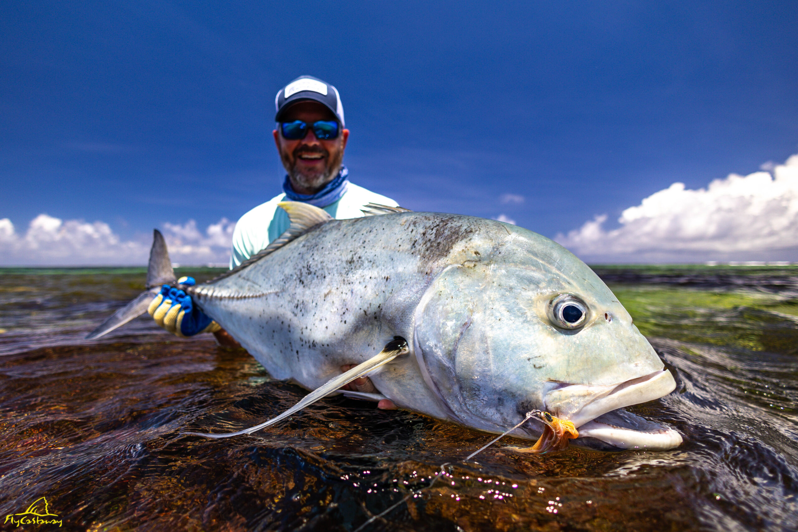 Fly fishing for Bonefish - FlyCastaway